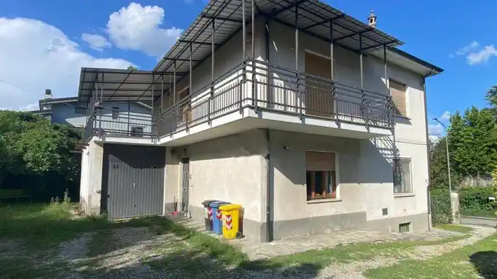 Дом/таунхаус с садом в Castiglione Torinese