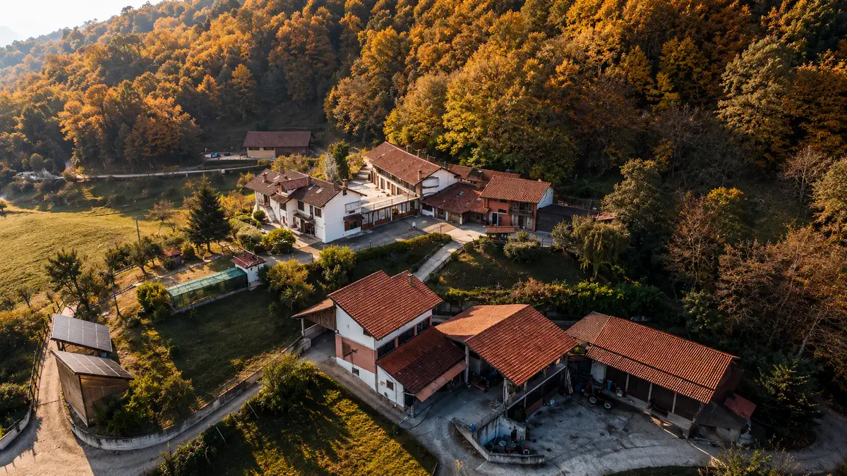 Квартиры и дома в Castiglione Torinese: ориентиры м², лучшие локации, как добираться. Юрпроверка и сделка под ключ.