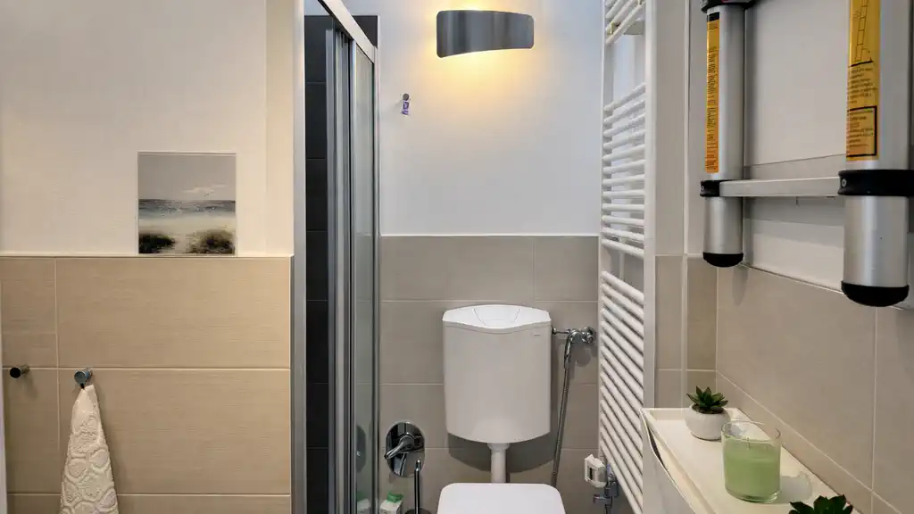 комната в квартире в центре Турина