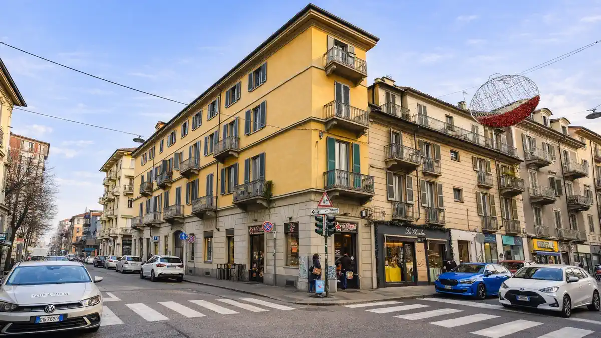 дом на via Gaspare Saccarelli в районе San Donato Турин как пример того как ремонт меняет восприятие рынка