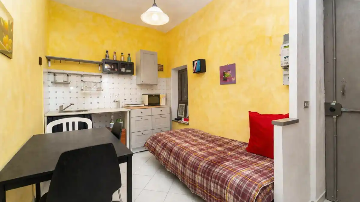 маленькая квартира в районе San Salvario Турин